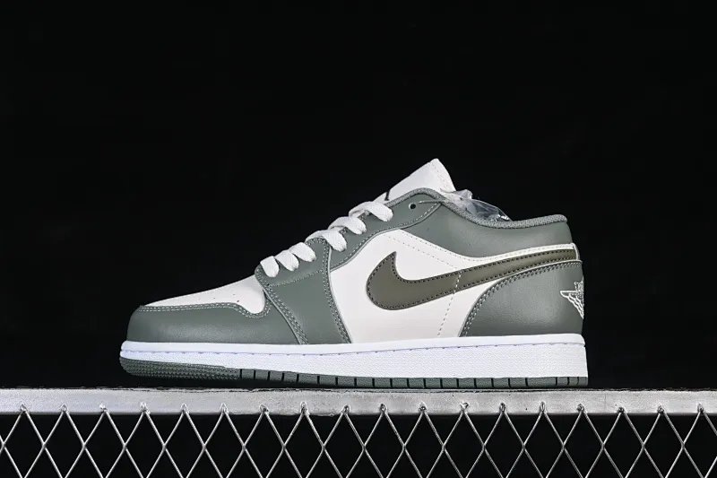 All categories Air Jordan Jordan series basketball shoes Air Jordan 1 Low Air Jordan 1 Low AJ1 Joe 1 meter white and green low state cultural casual sneakers 553558-300